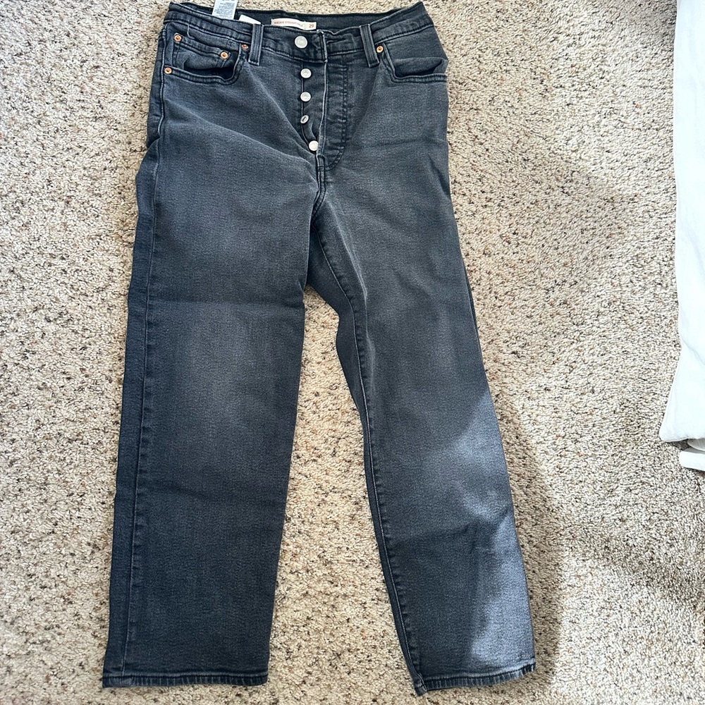 Levi’s Ribcage Ankle Black Jeans